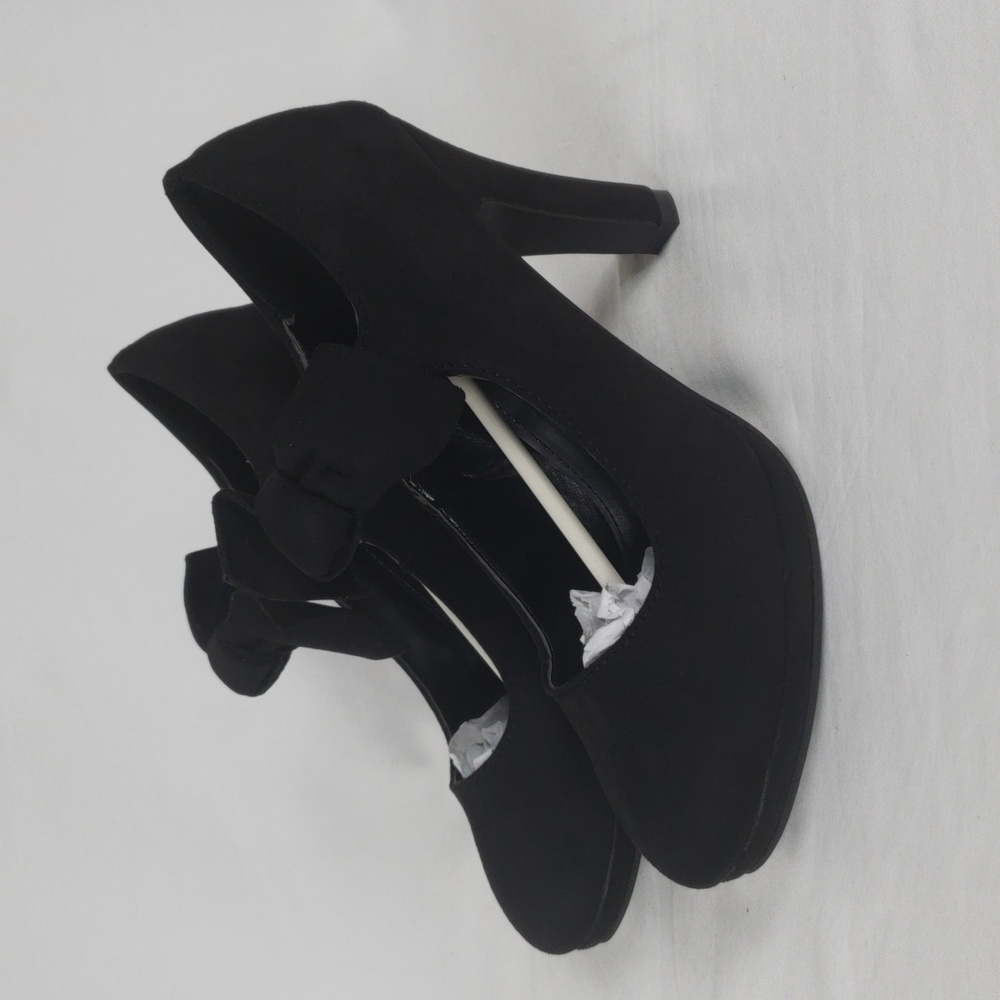 Womens black faux suede heels
